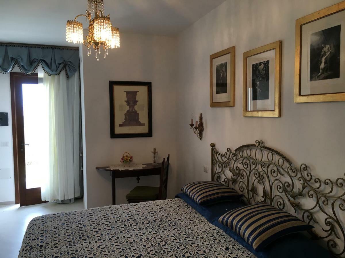 Lu Cuccumiau Country B&B Arzachena Exterior photo